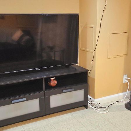 Warm Queens Apartment 5 Min From Laguardia 1 Min From Train New York City Exterior photo